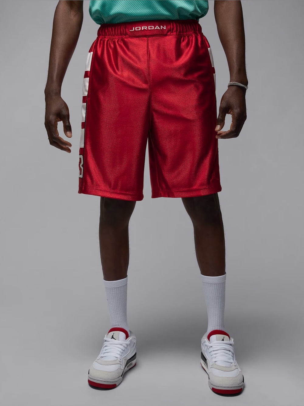 NWT NIKE AIR JORDAN BROOKLYN CAT SCRATCH RED BASKETBALL SHORTS MENS SZ MEDIUM